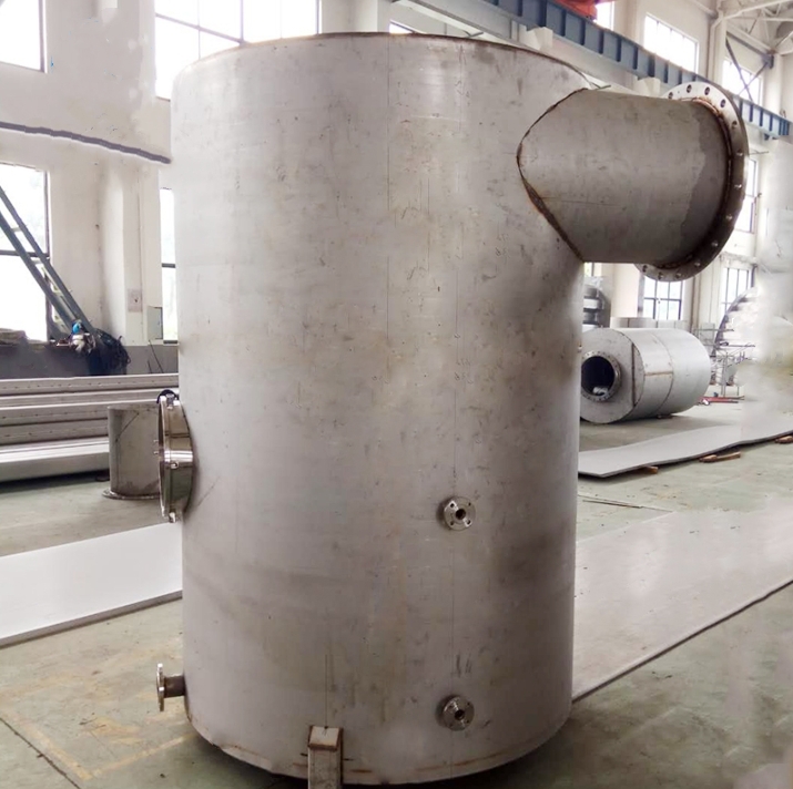 1747040708933246.jpg 硝酸儲罐.jpg